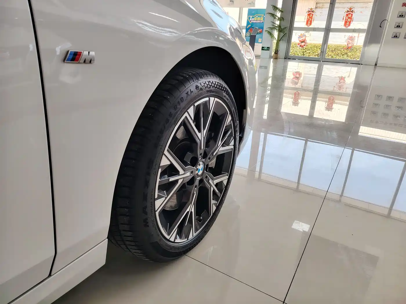 BMW 2 Series 2025 225L M Sport Package фото 10