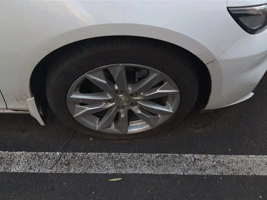 Chevrolet Malibu XL 2016 1.5T DCT Ruiyao Edition фото 6