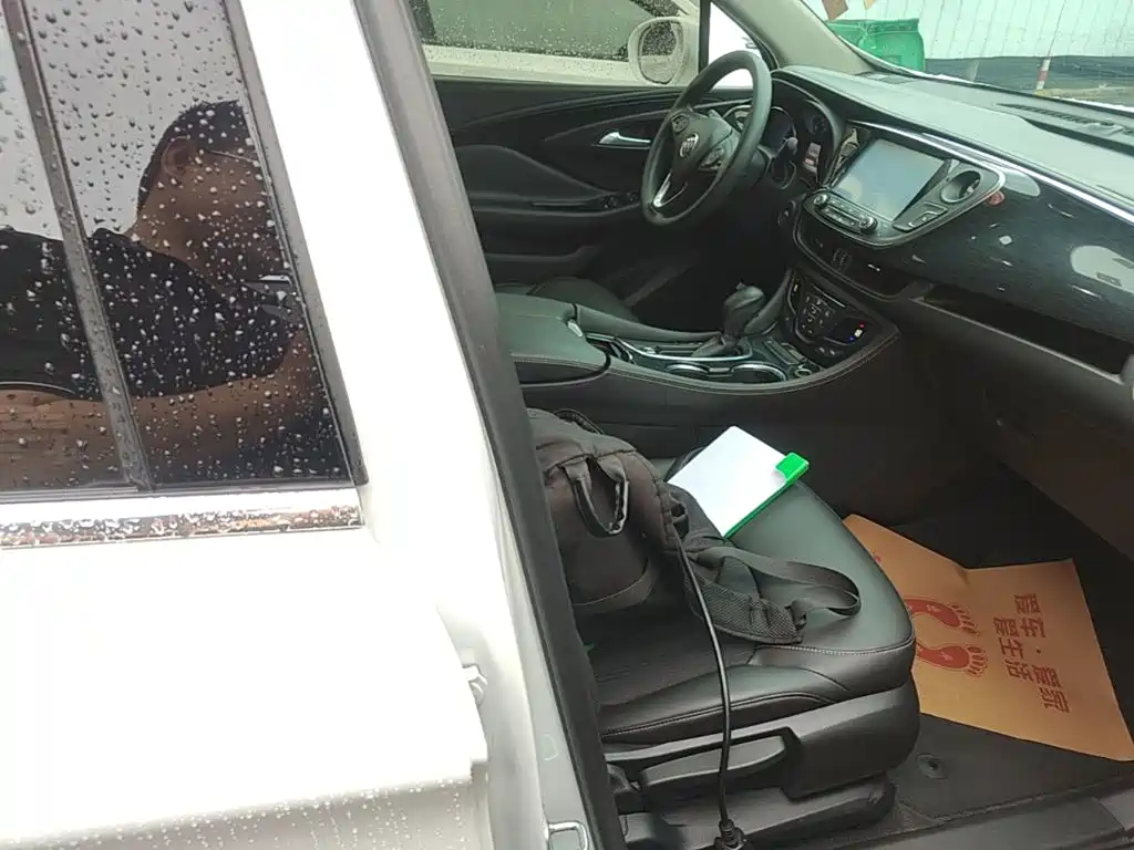 Фото 25 - Buick Envision Plus