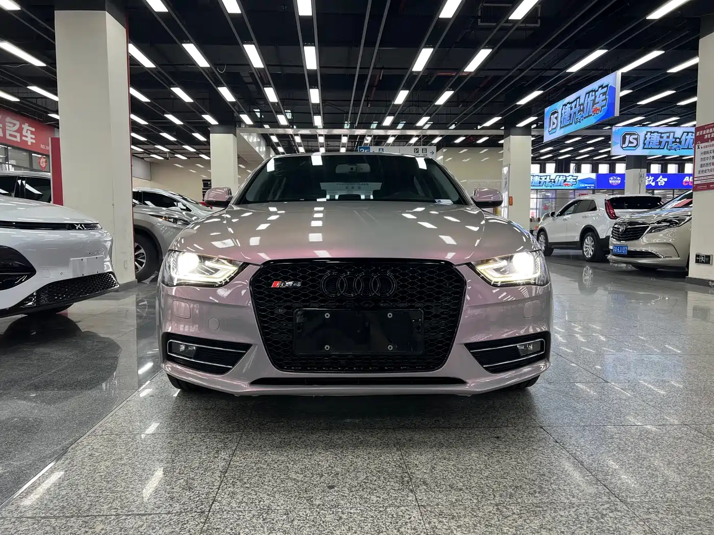 Audi A4L 2016 35 TFSI Collector's Edition Automatic Standard