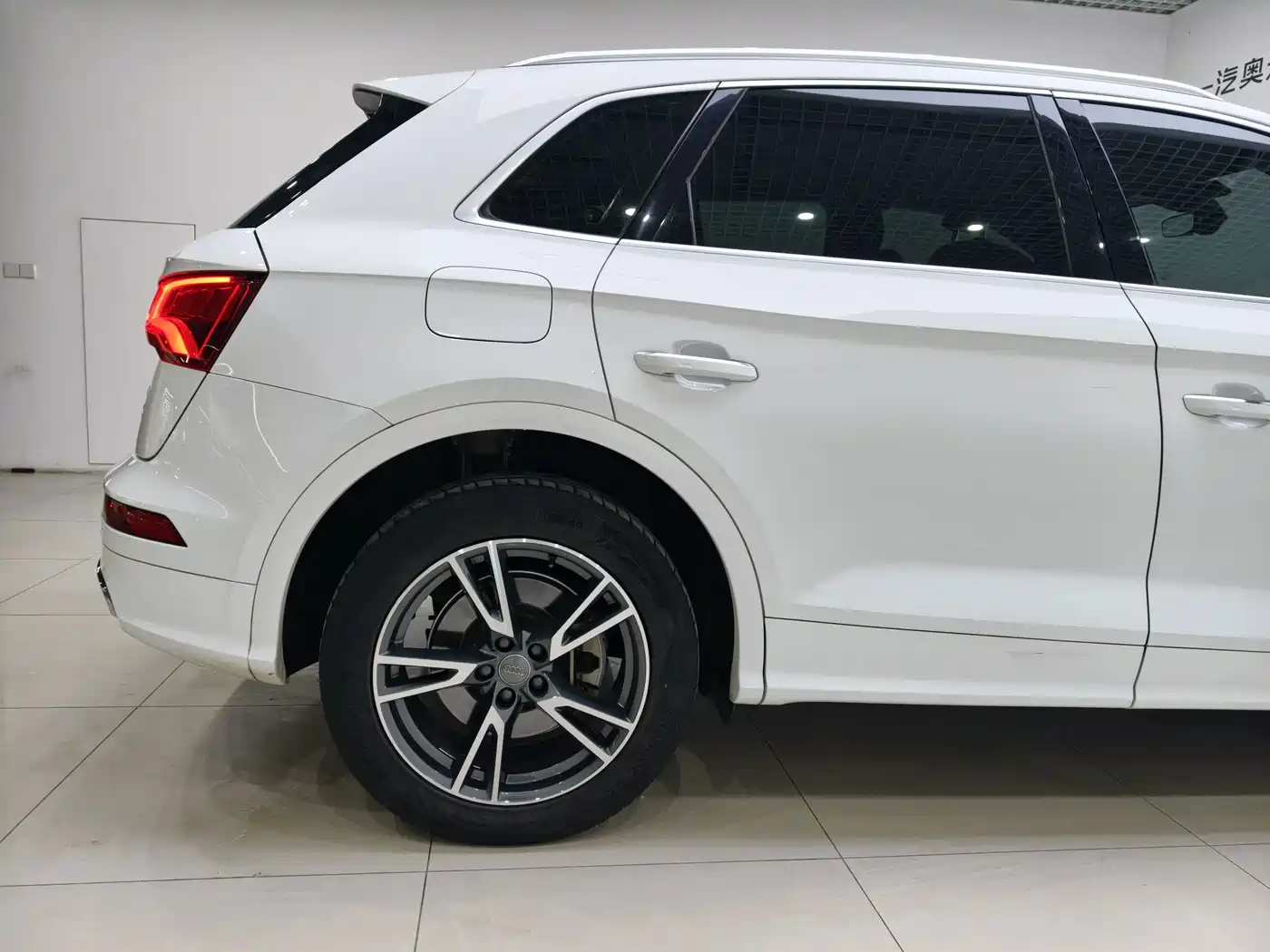Audi Q5L 2018 2018 40 TFSI Prestige Fashion (China V)