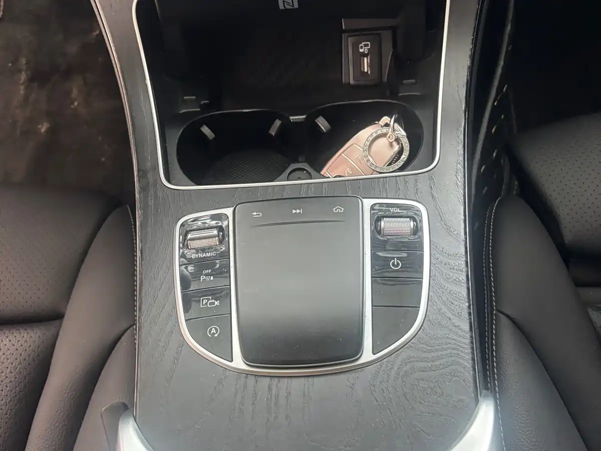 Mercedes-Benz C-Class 2020 Facelift C 260 L Sport фото 12