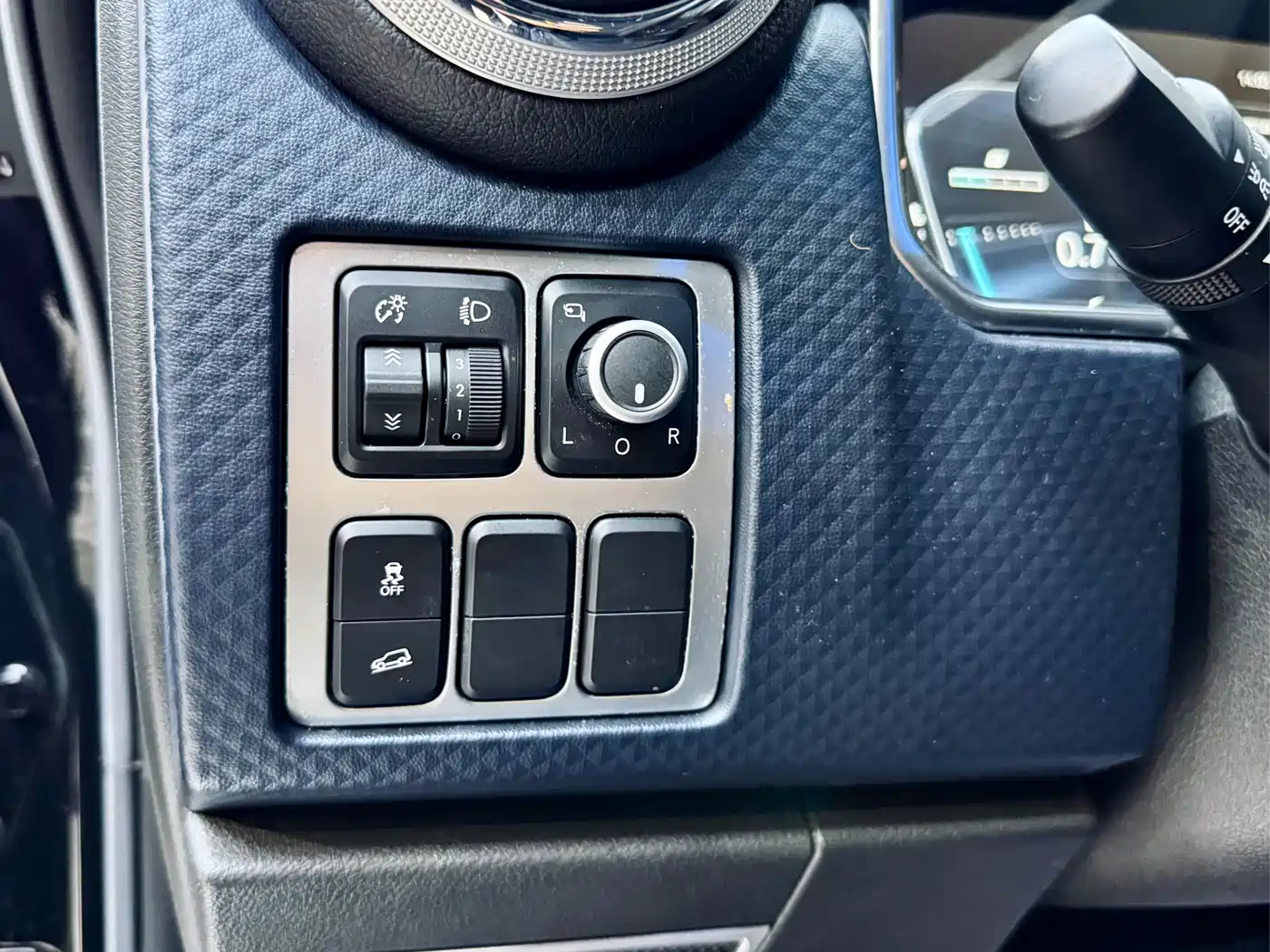 BAIC ORV Beijing Offroad BJ40 2023 2.0T Auto 4WD Urban Hunter Knight Edition фото 12