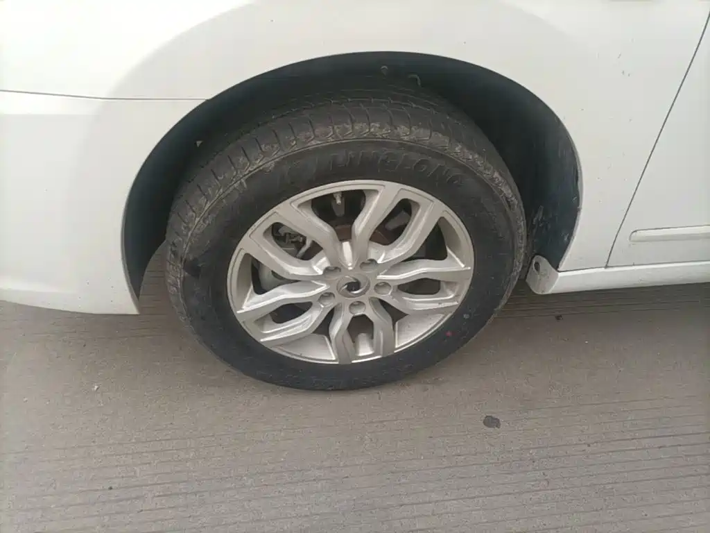 Dongfeng Junfeng E11K 2021 2019 Standard Edition