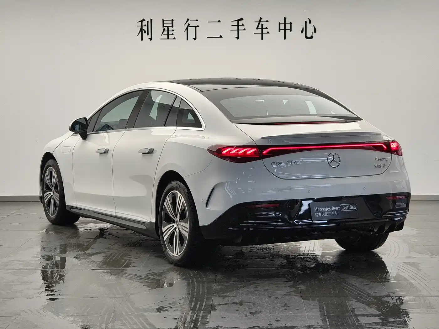 Mercedes-Benz EQE 2025 Model 500 4MATIC Luxury Edition фото 4