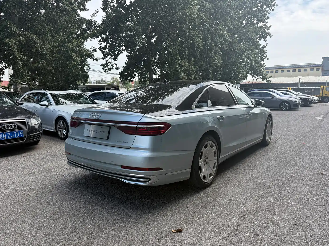 Audi A8 2025 2025 A8L 50 TFSI quattro Exclusive Selection