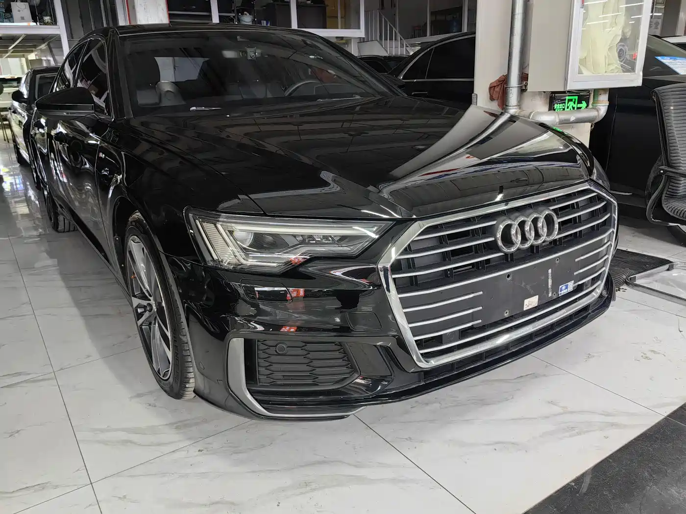 Audi A6L 2020 40 TFSI Luxury Elegance фото 2