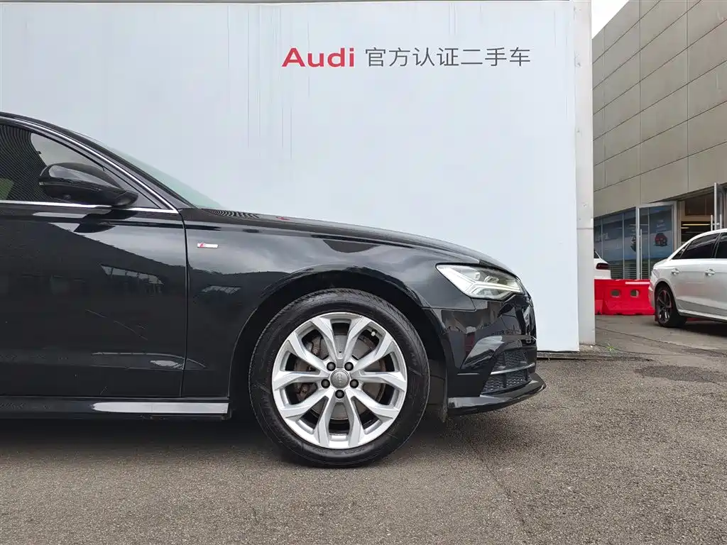 Audi A6L 2018 30th Anniversary 35 TFSI Fashion фото 17