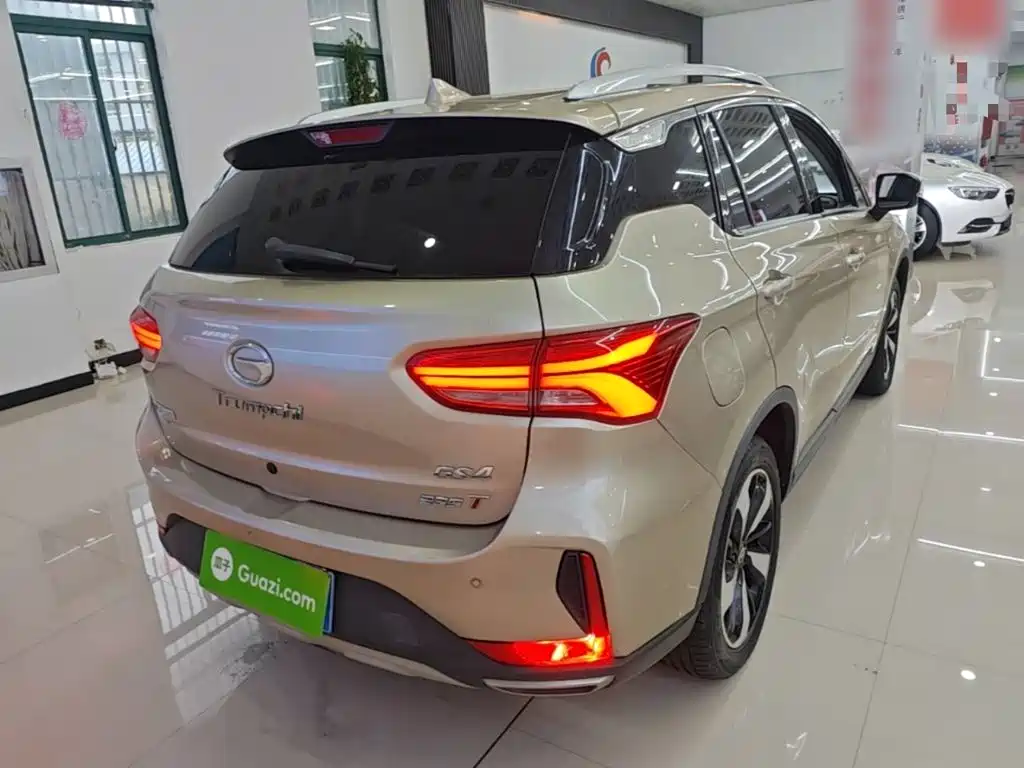 صورة 6 - GAC Trumpchi GS4