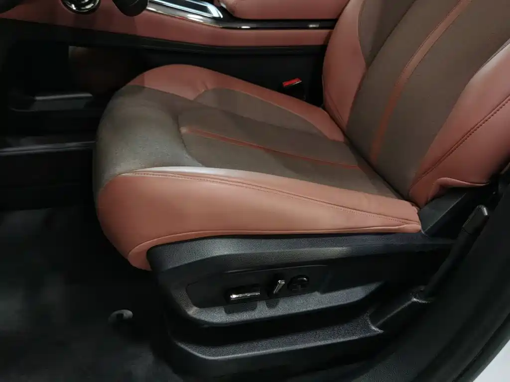 Фото 20 - NIO EC6