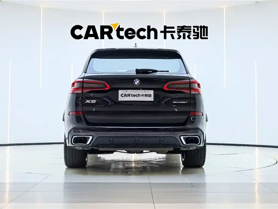 BMW X5 (Import) 2019 xDrive40i M Sport Package фото 2