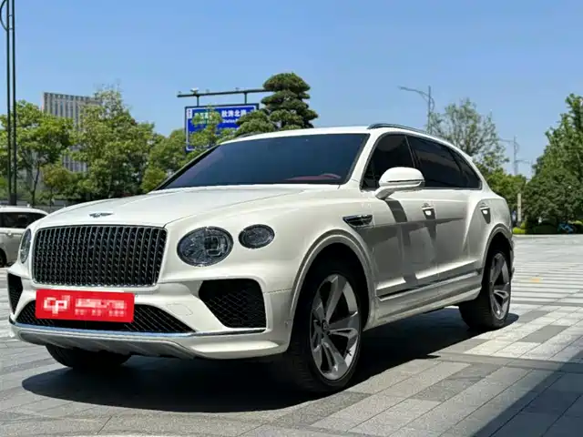 Bentley Bentayga 2024