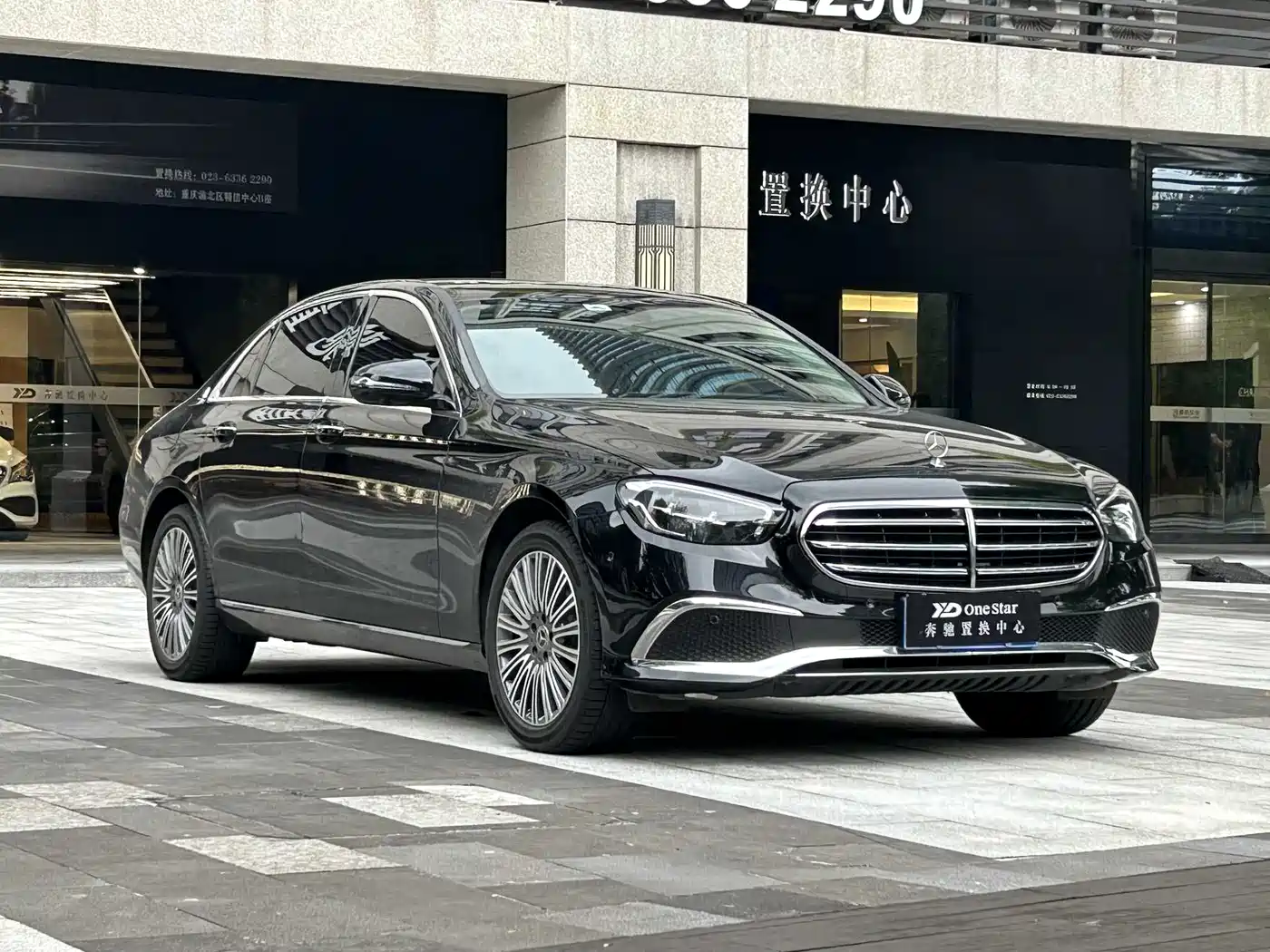 MERCEDES-BENZ E CLASS