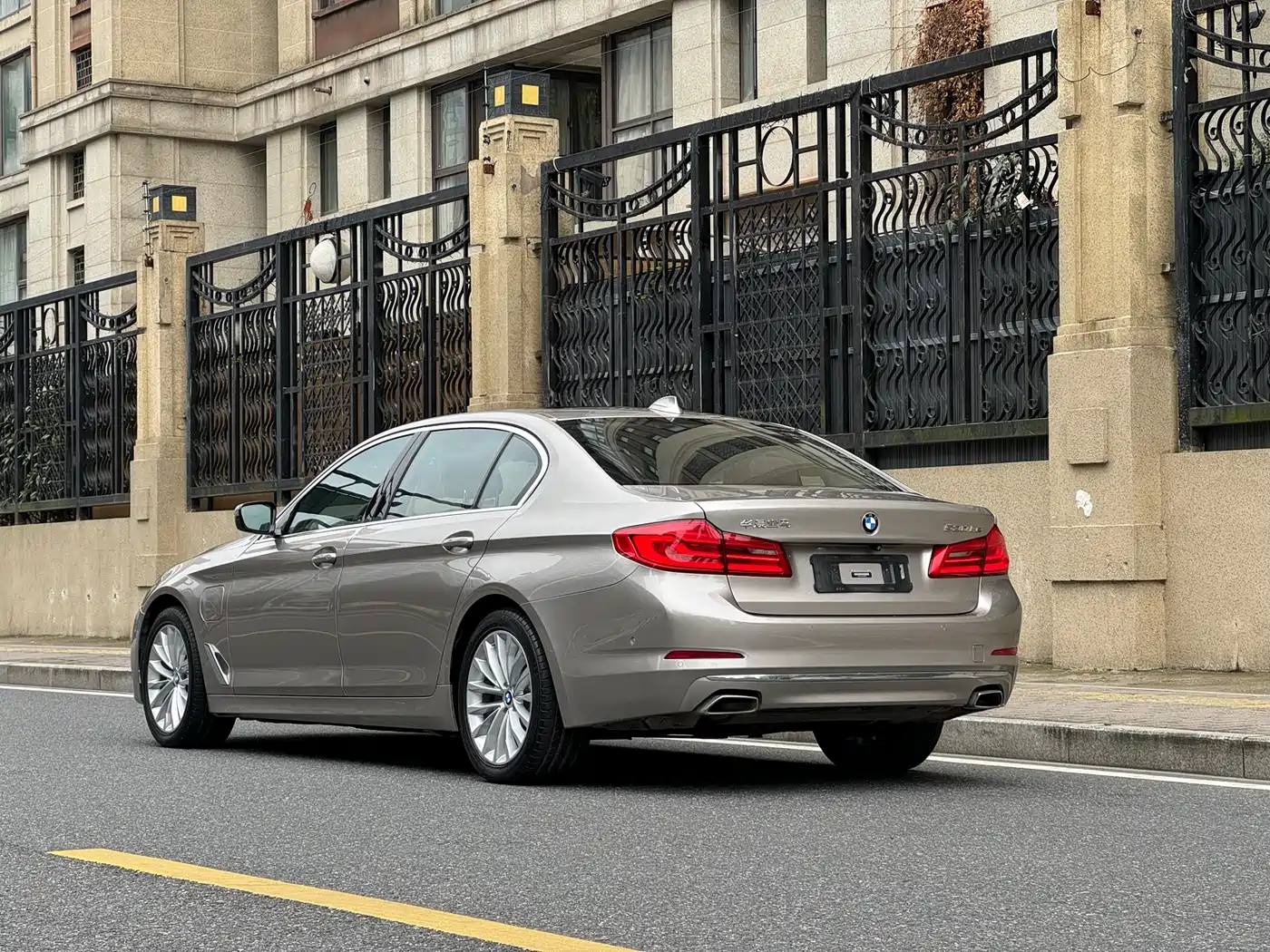 BMW 5 SERIES NEW ENERGY