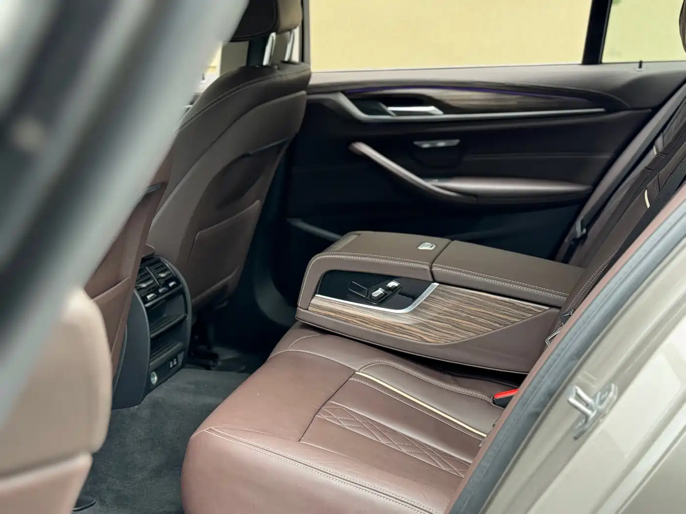 BMW 5 SERIES NEW ENERGY