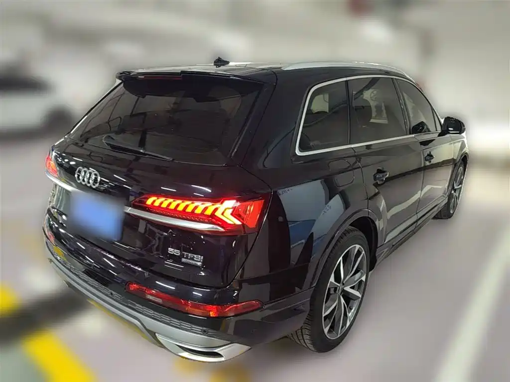 Audi Q7 2021 55 TFSI quattro S line Sport фото 12