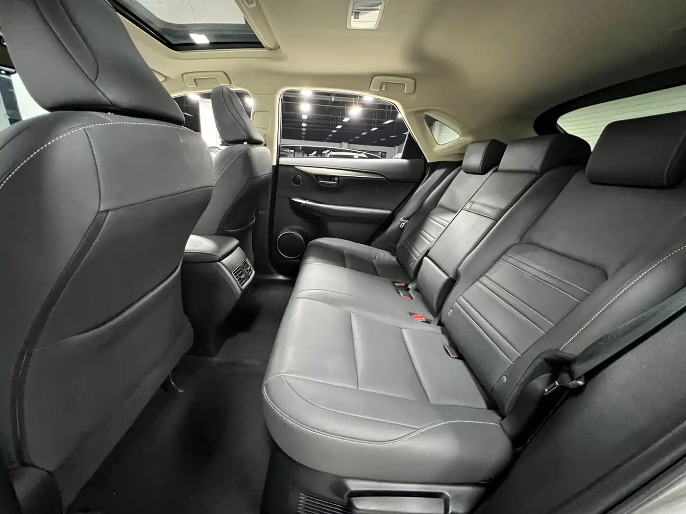 Lexus NX 2018 Model 200 AWD Fengshang Edition China V фото 9