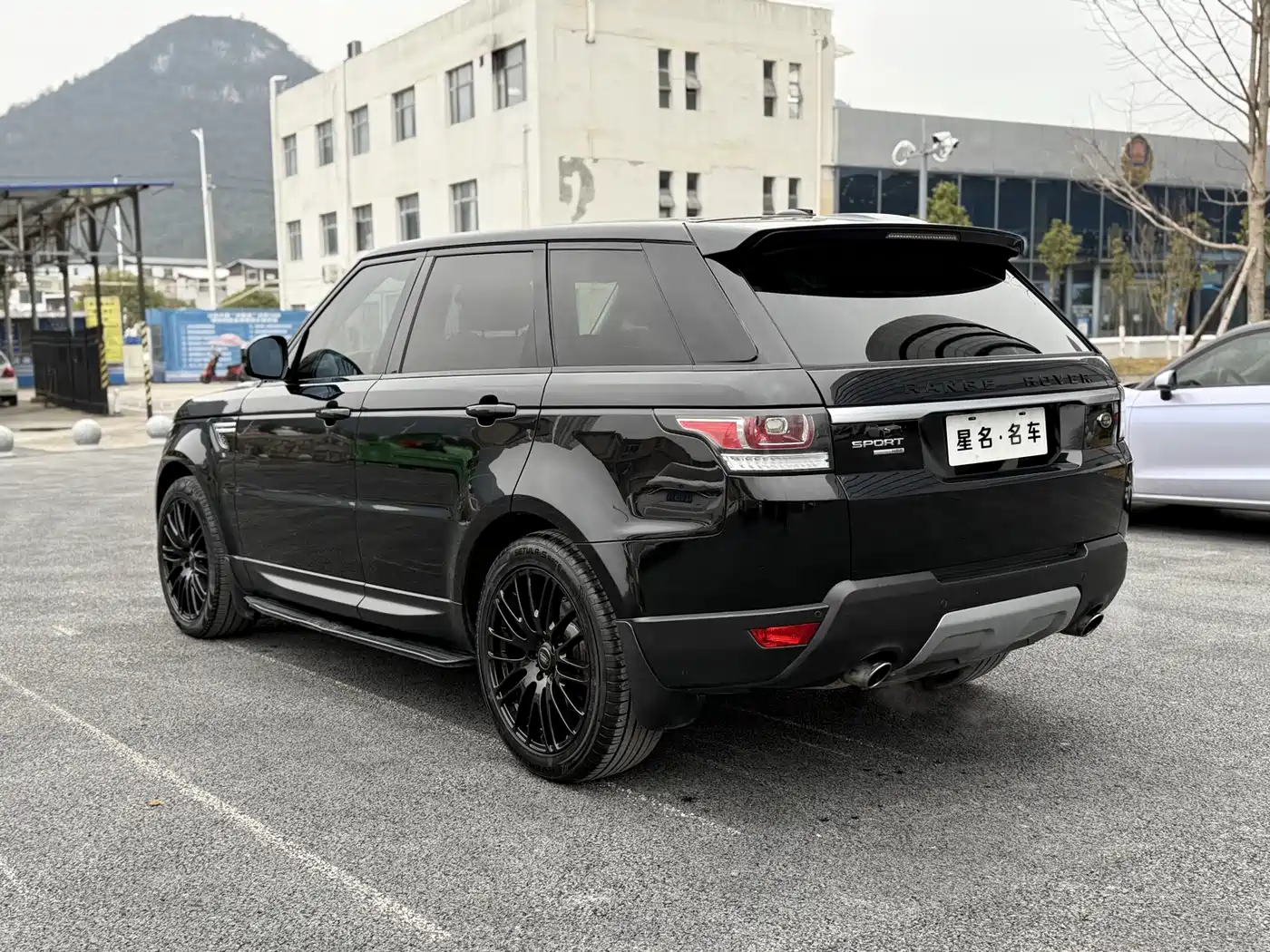 Land Rover Range Rover Sport 2014 3.0 SC V6 HSE фото 9