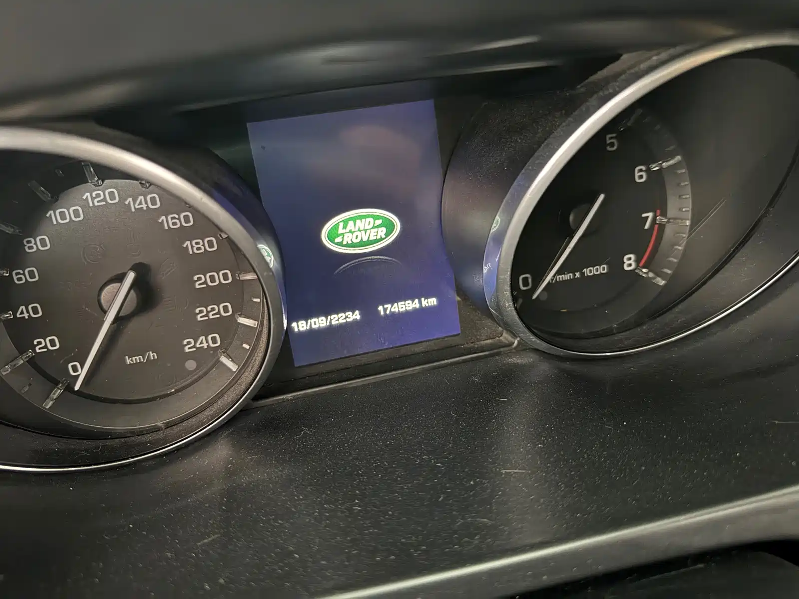 Фото 9 - Land Rover Discovery Sport