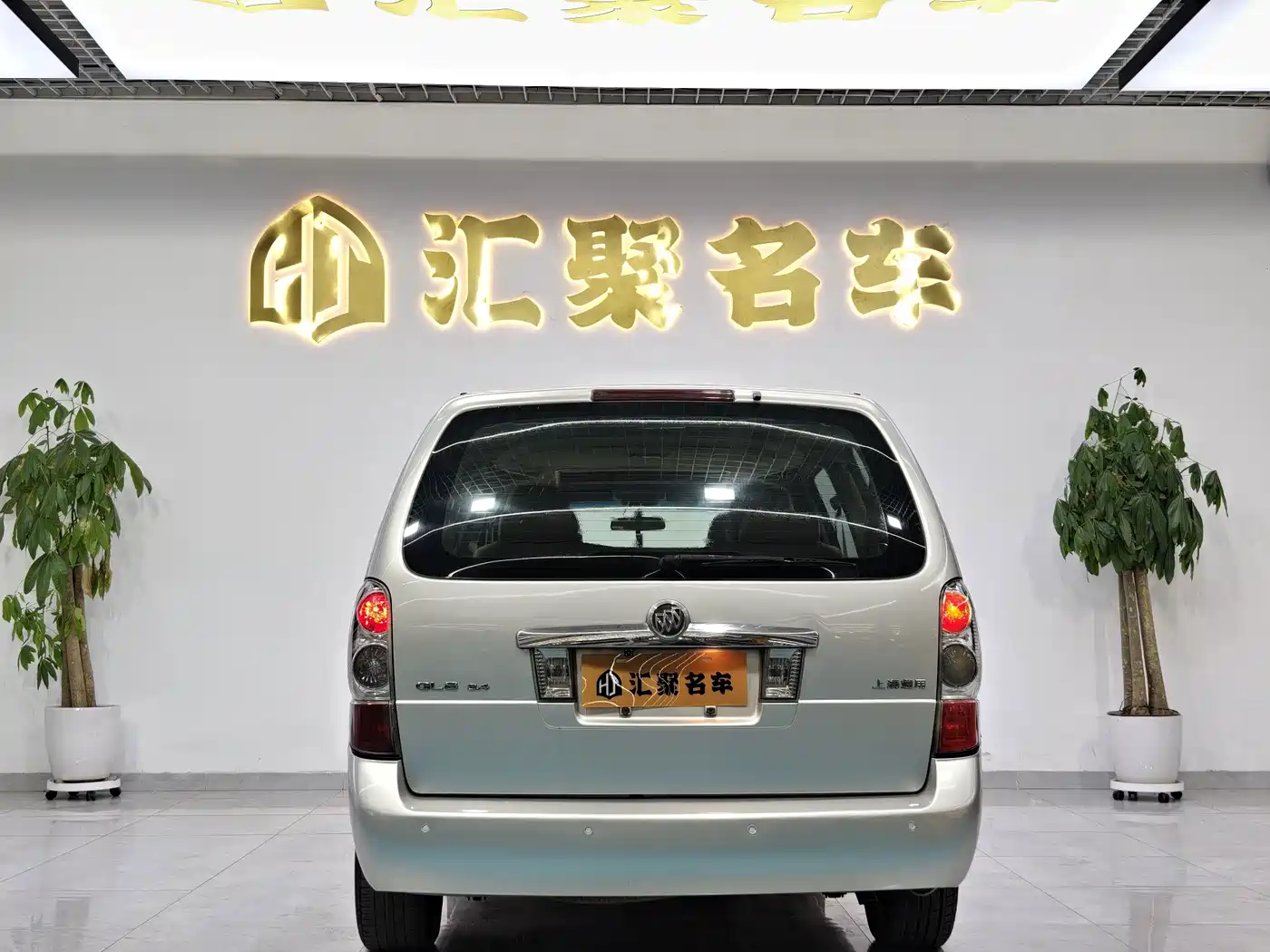Фото 7 - Buick GL8