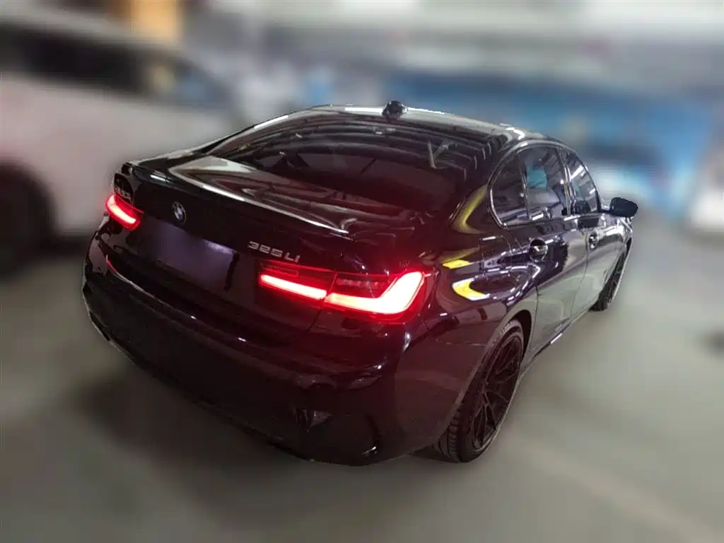 BMW 3-SERIES