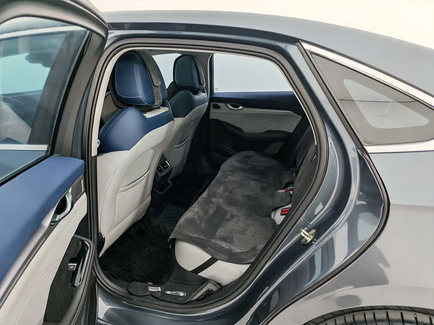 GEELY AUTOMOBILE XINGRUI