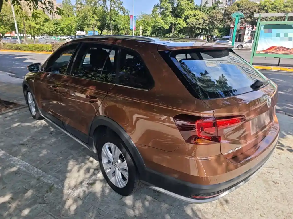 Volkswagen C-TREK 2018 2018 230TSI DSG Comfort