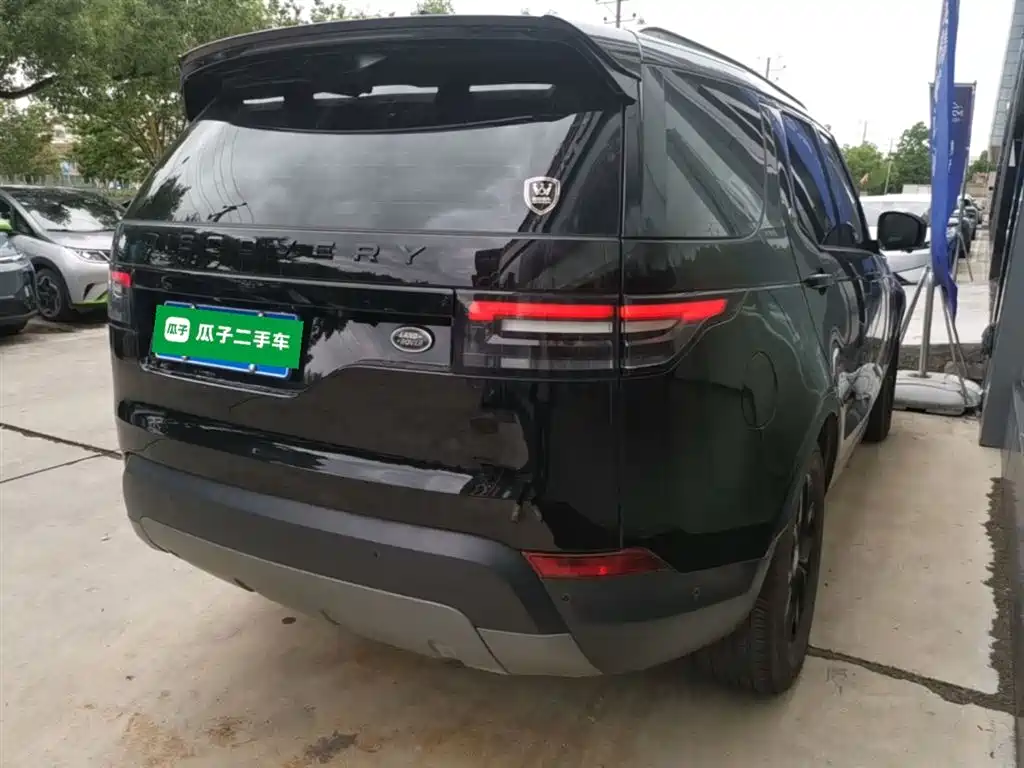 Land Rover Discovery 2020 2.0T SE фото 7