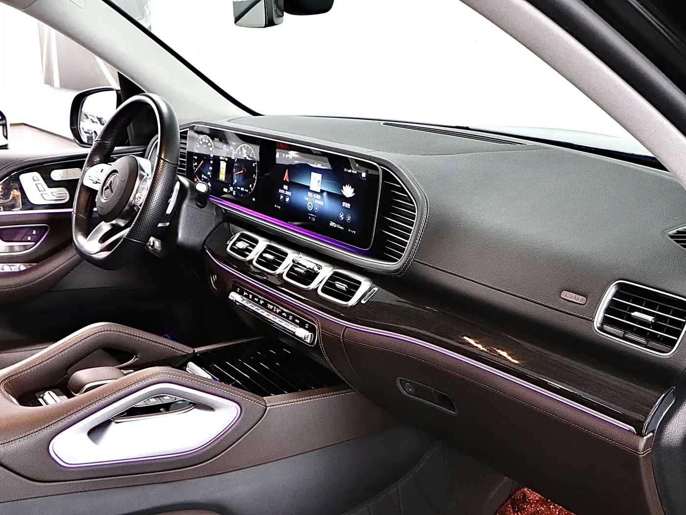 Mercedes-Benz GLS 2023 Second Facelift GLS 450 4MATIC Fashion фото 15