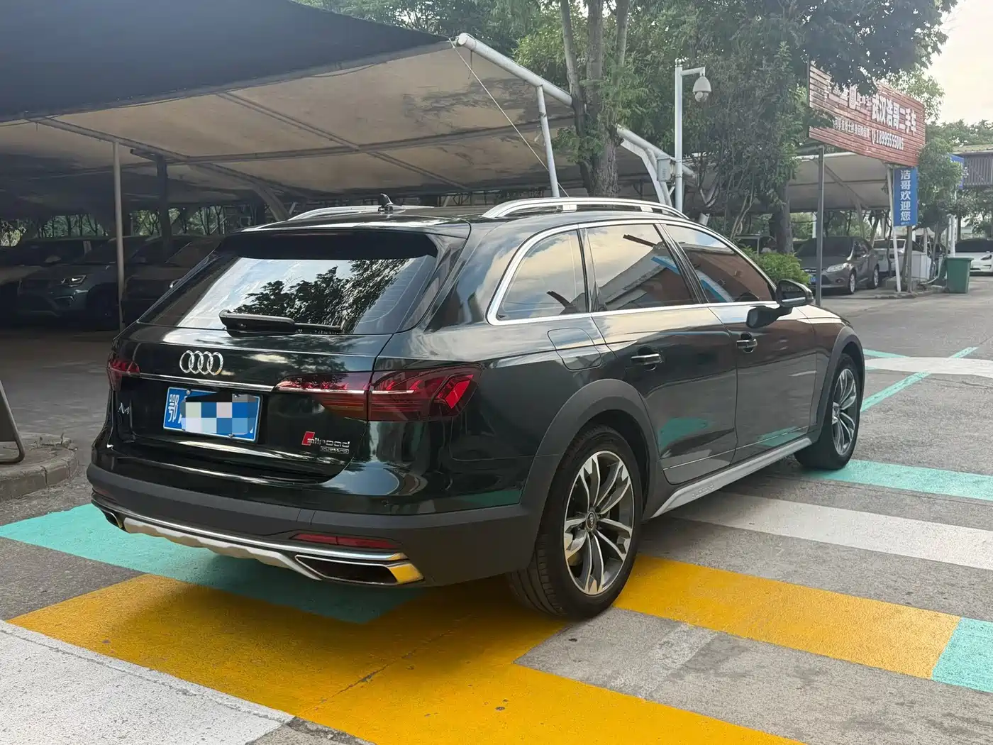 Audi A4 (Import) 2022 2021 allroad quattro Explorer
