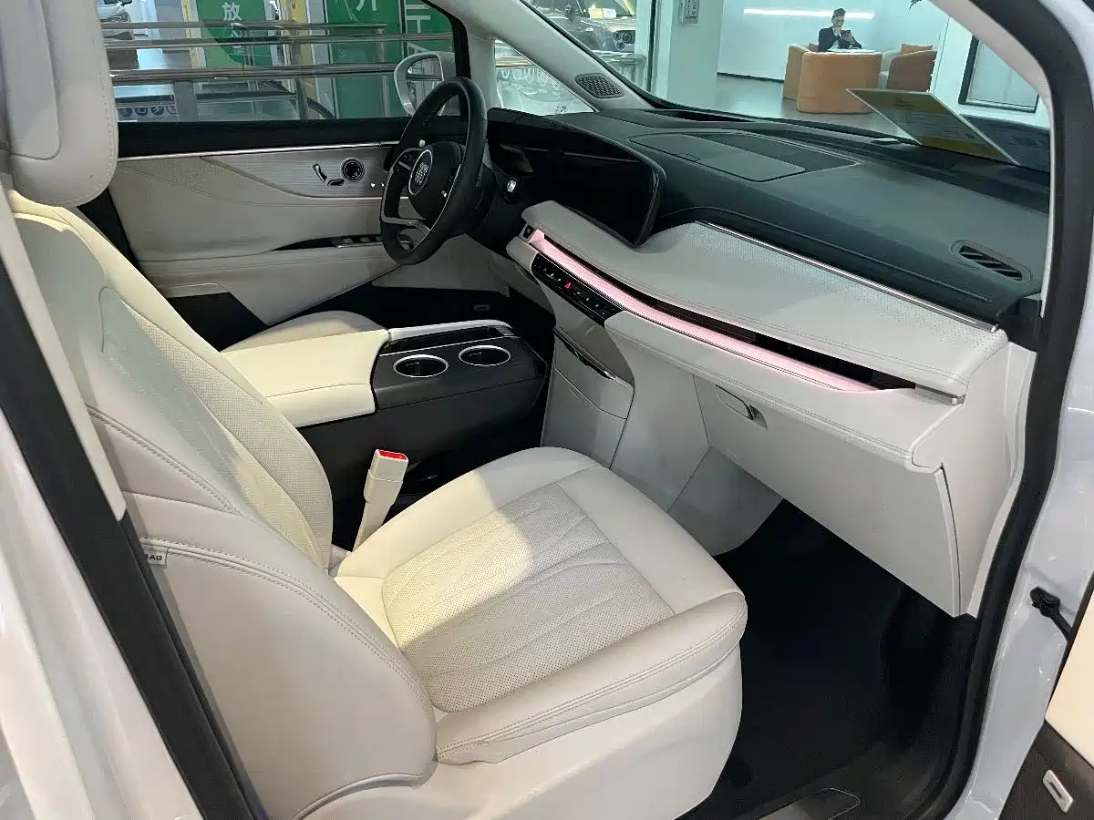 Buick GL8 New Energy 2024 Landglory Luxury Edition 7-Seater фото 13