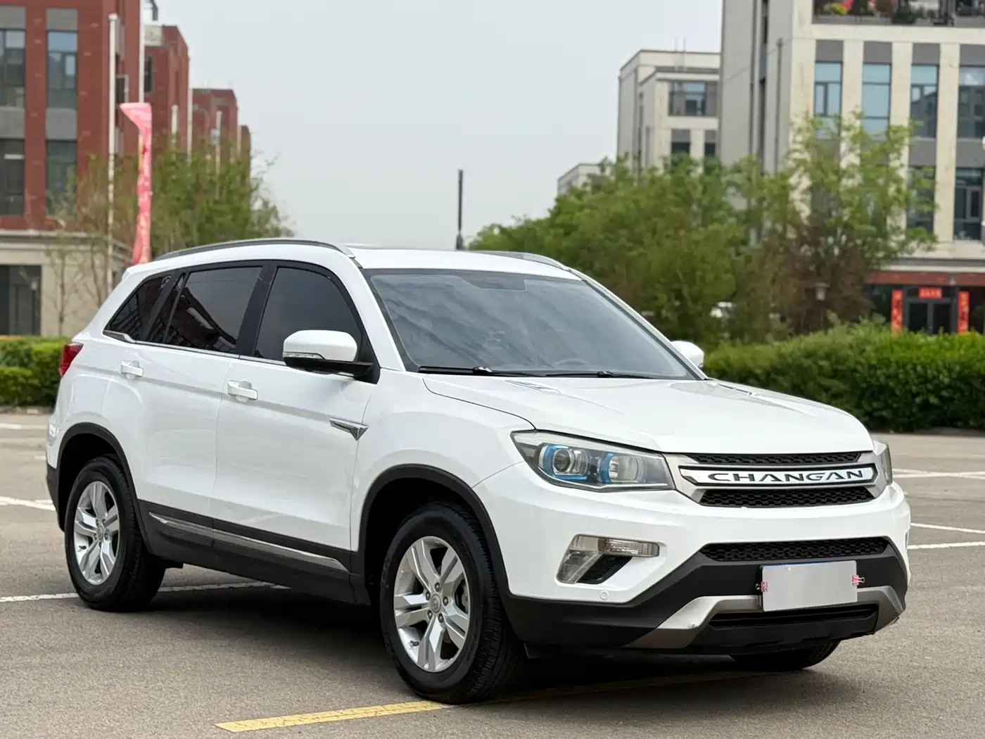 CHANGAN CS75
