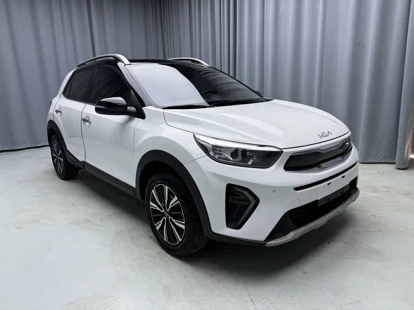 Kia KX1 2021 1.4L CVT Fun Sunroof Version фото 3