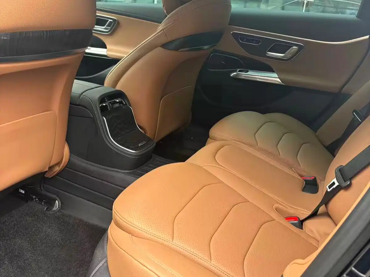 Mercedes-Benz E-Class 2024 E 300 L Fashion Sport фото 6