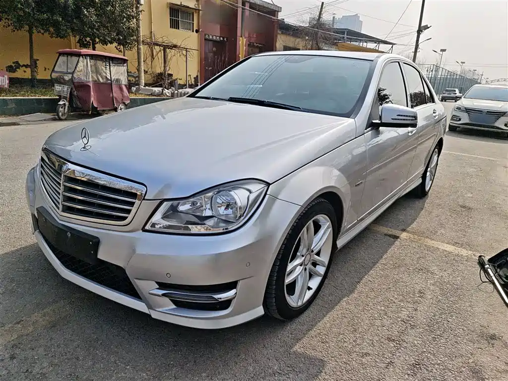 Mercedes-Benz C-Class 2013 C 260 Elegance Grand Edition