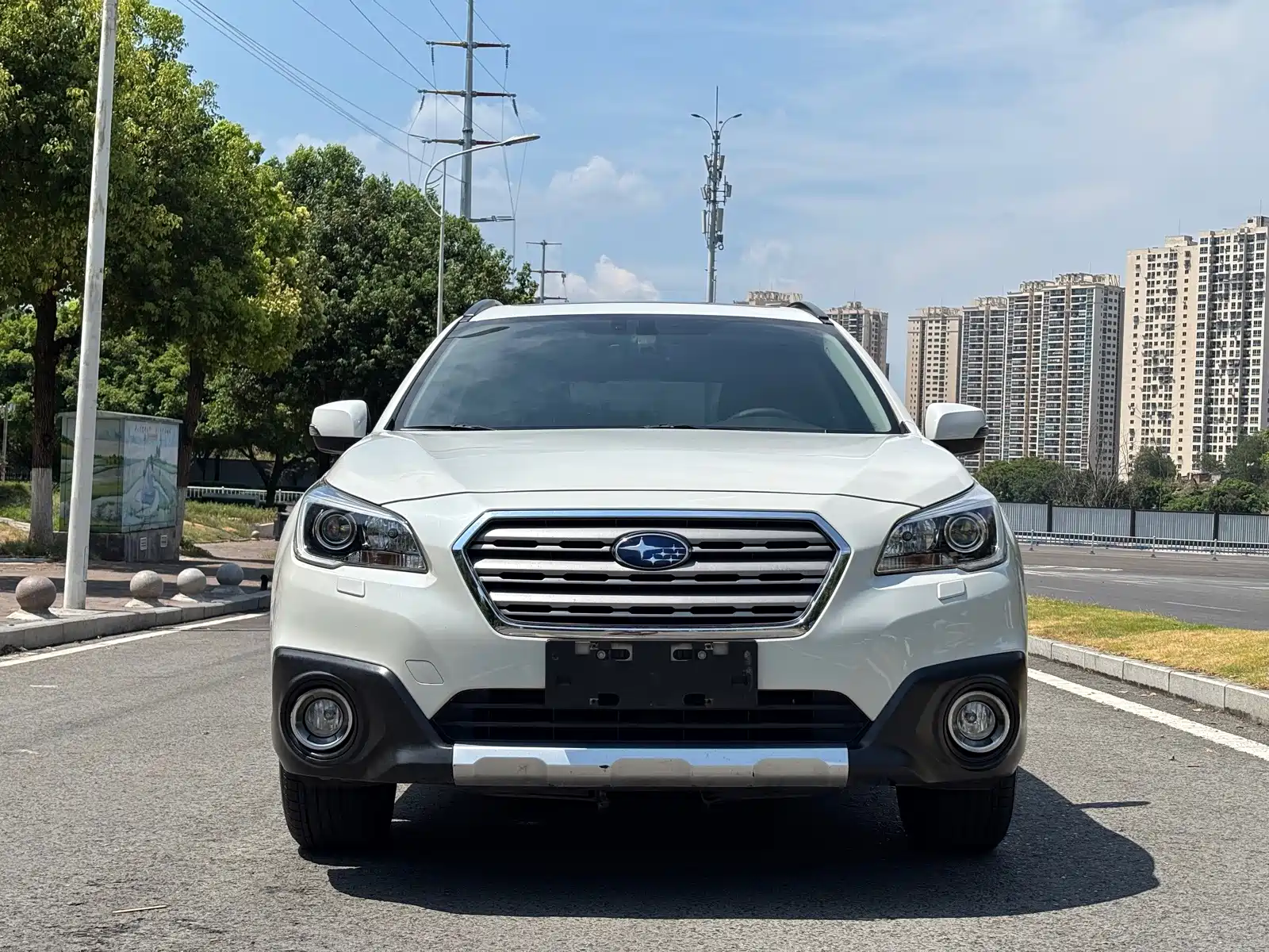 Фото 2 - Subaru Outback