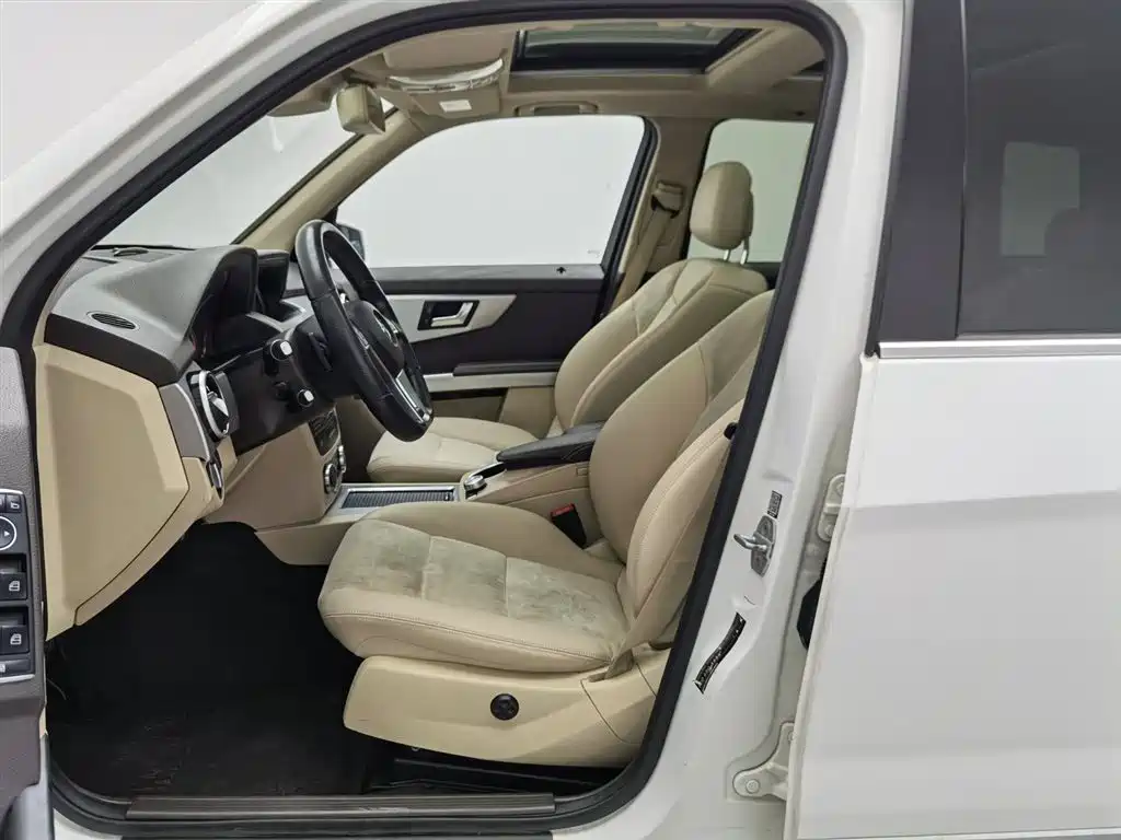 Mercedes-Benz GLK-Class 2015 GLK 300 4MATIC Fashion Ultimate Edition фото 10