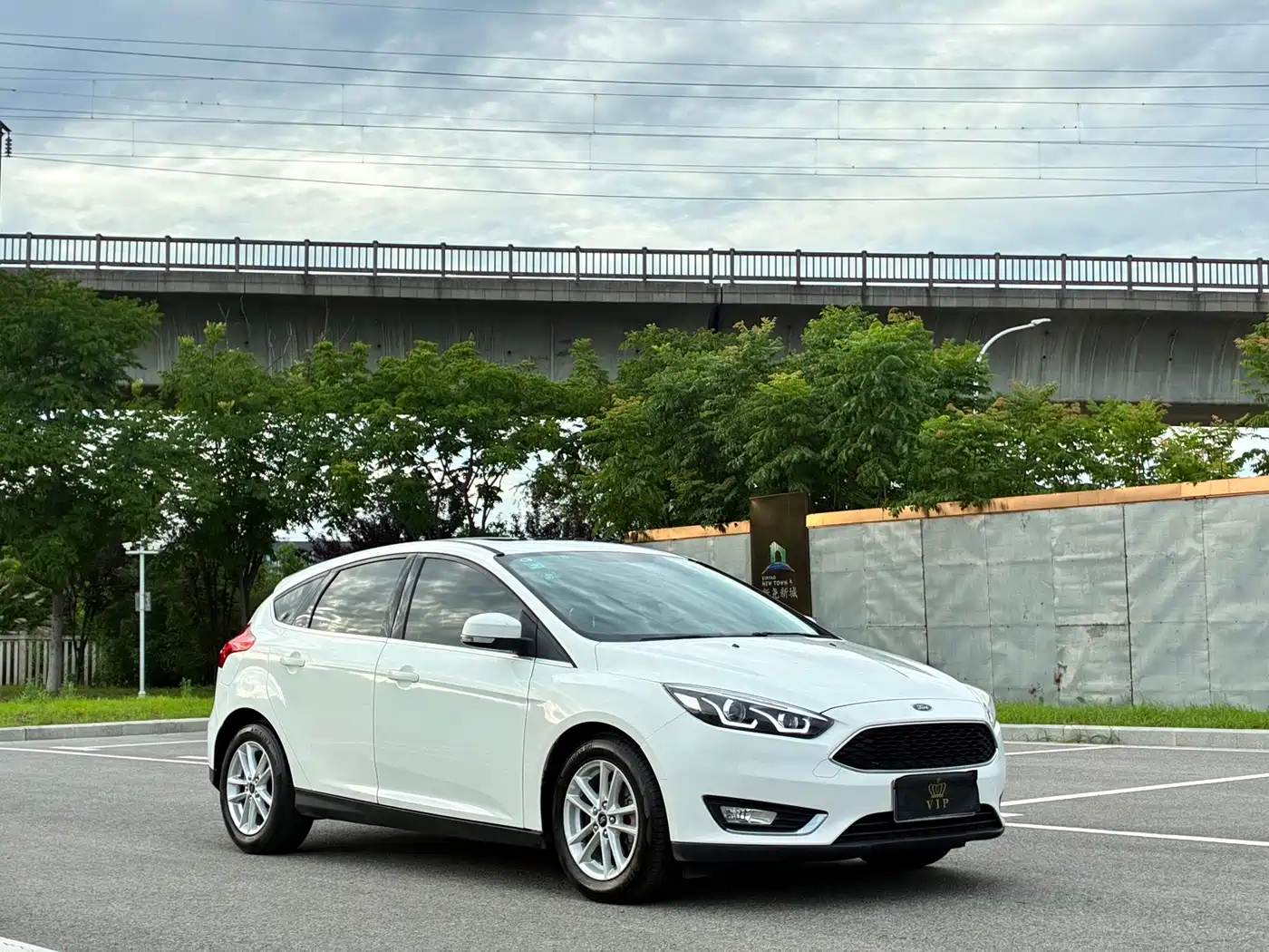 Фото 3 - Ford Focus