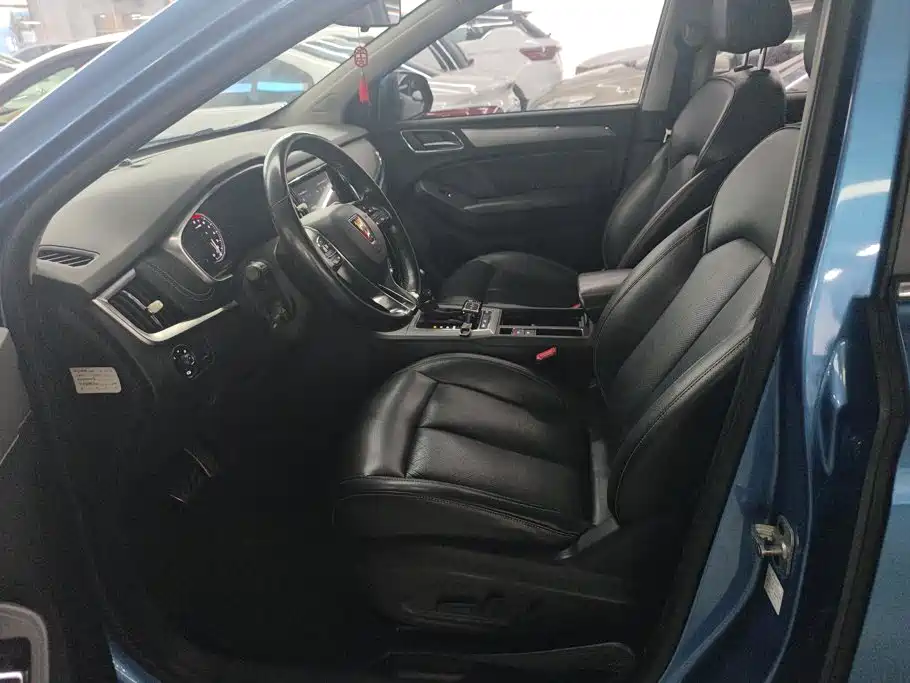 Фото 9 - Roewe RX5