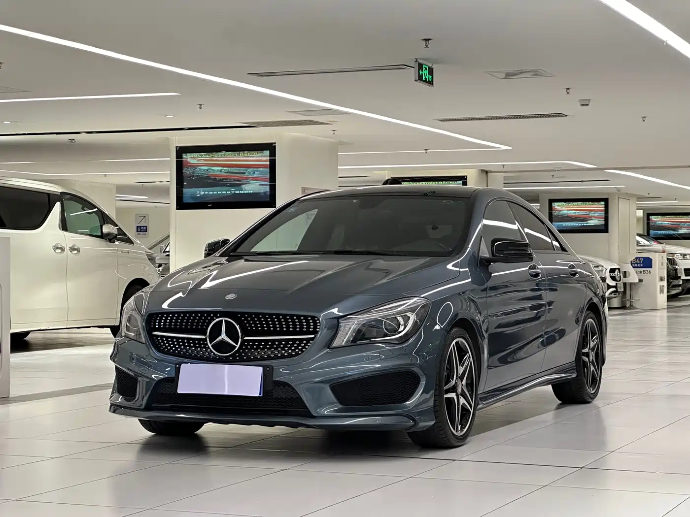 Mercedes-Benz CLA (Import)