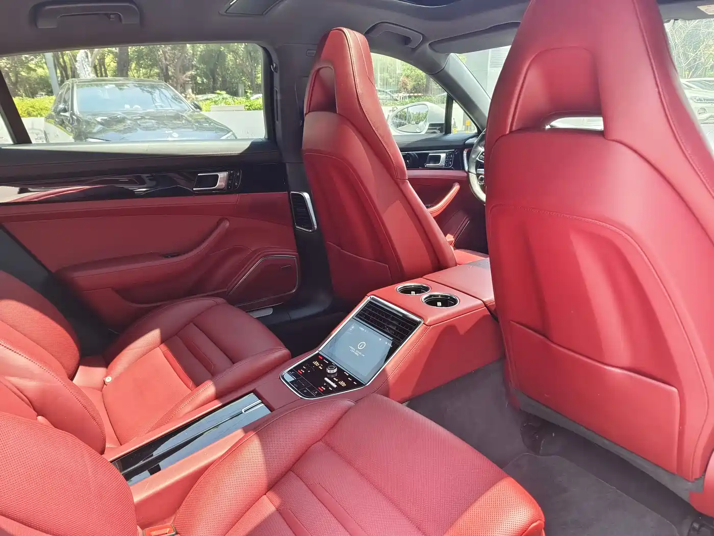 Porsche Panamera 2019 Panamera 4 Executive Long Wheelbase 2.9T фото 11