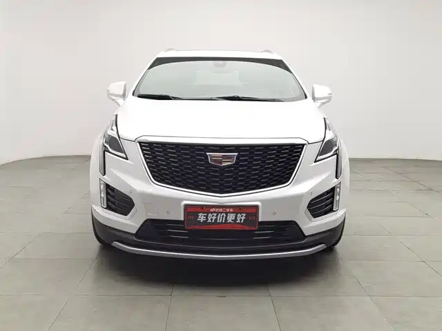 Cadillac XT5 2021 2.0T 2WD Luxury Edition — фото 3