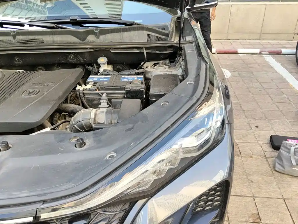 Changan CS75 PLUS 2020 2020 2.0T Automatic Pilot Edition