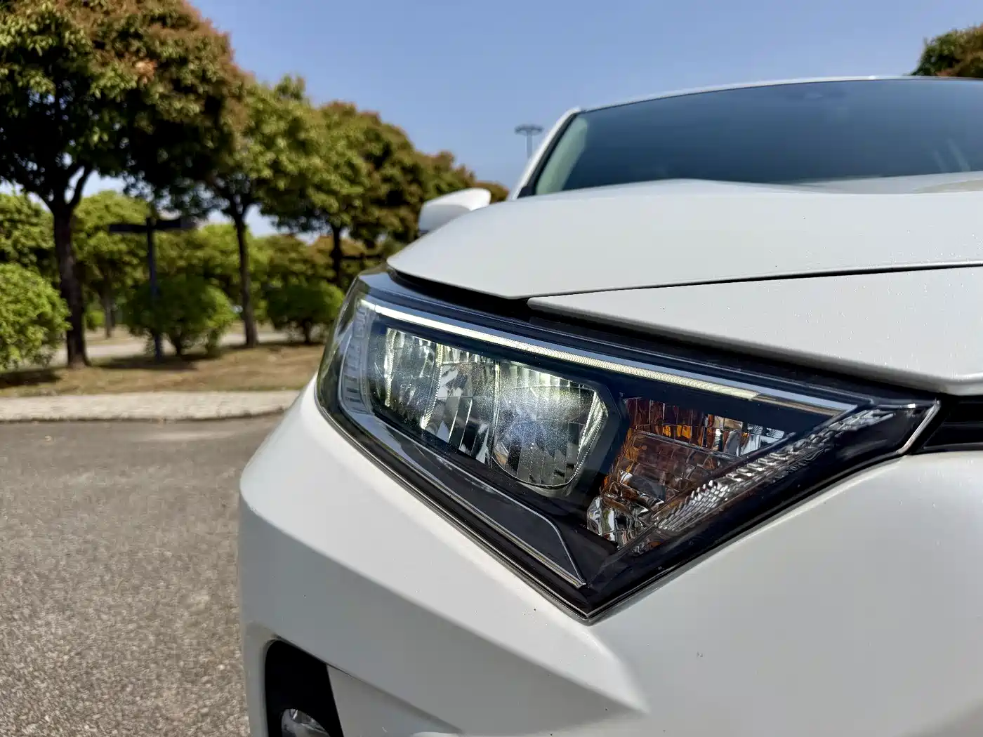 Toyota RAV4 Rongfang 2022 2.0L CVT 2WD Trend Edition фото 5