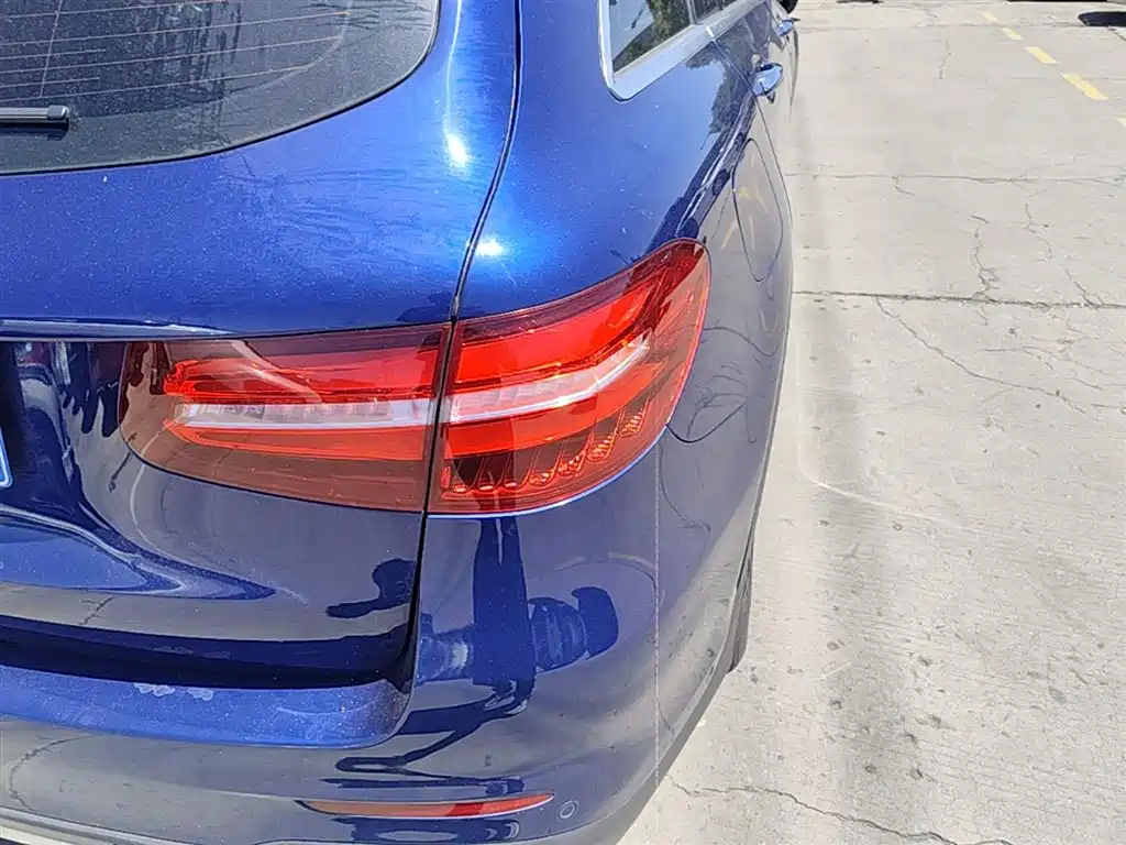 Mercedes-Benz GLC 2018 Facelift GLC 260 4MATIC Dynamic фото 8