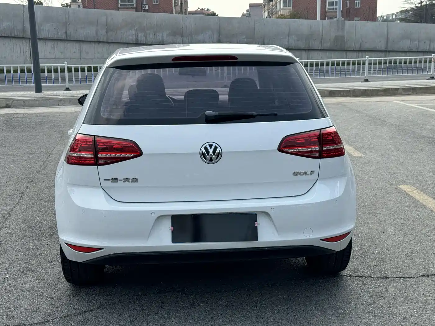 Volkswagen Golf 2016 1.6L Automatic Comfort фото 4