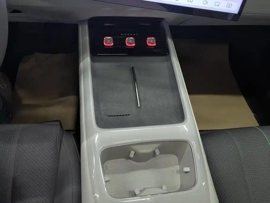 Deepal Shenlan L07 2024 2024 230Max Qiankun Intelligent Driving ADS SE Extended Range