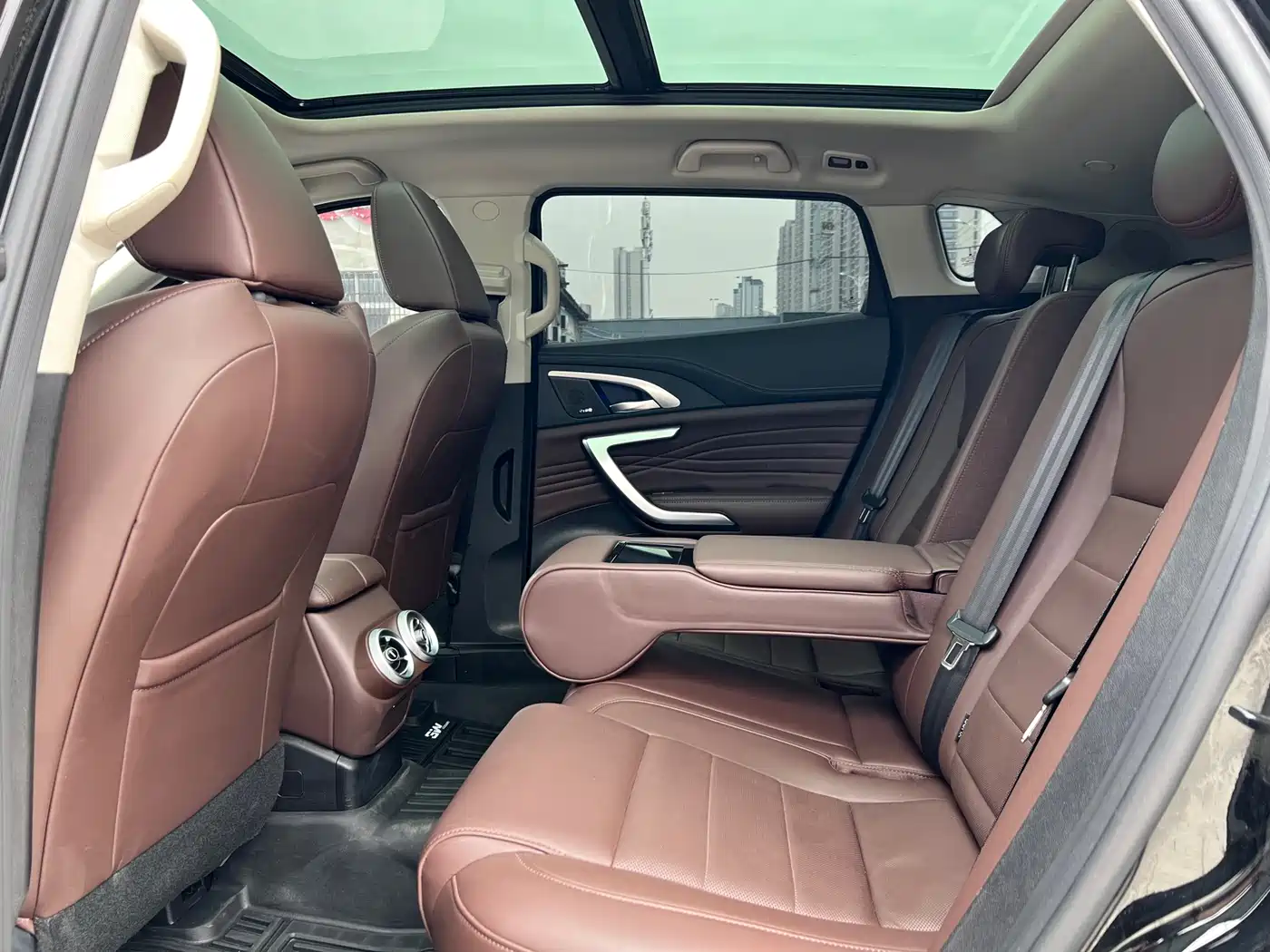 WEI PAI WEI BRAND VV7