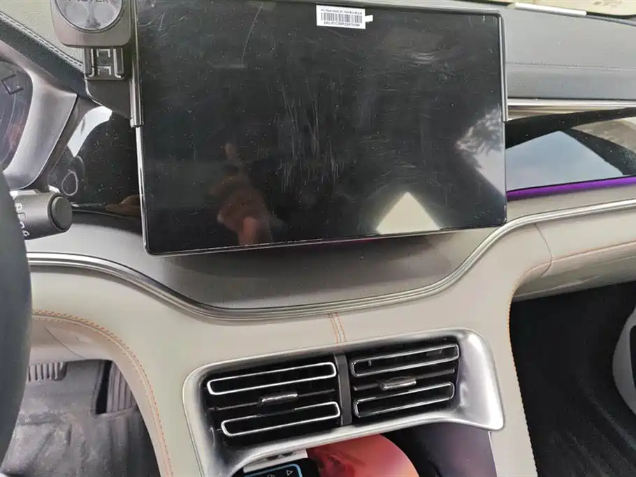 BYD Song PLUS PHEV 2024 Glory Edition DM-i 150km Flagship PLUS фото 13
