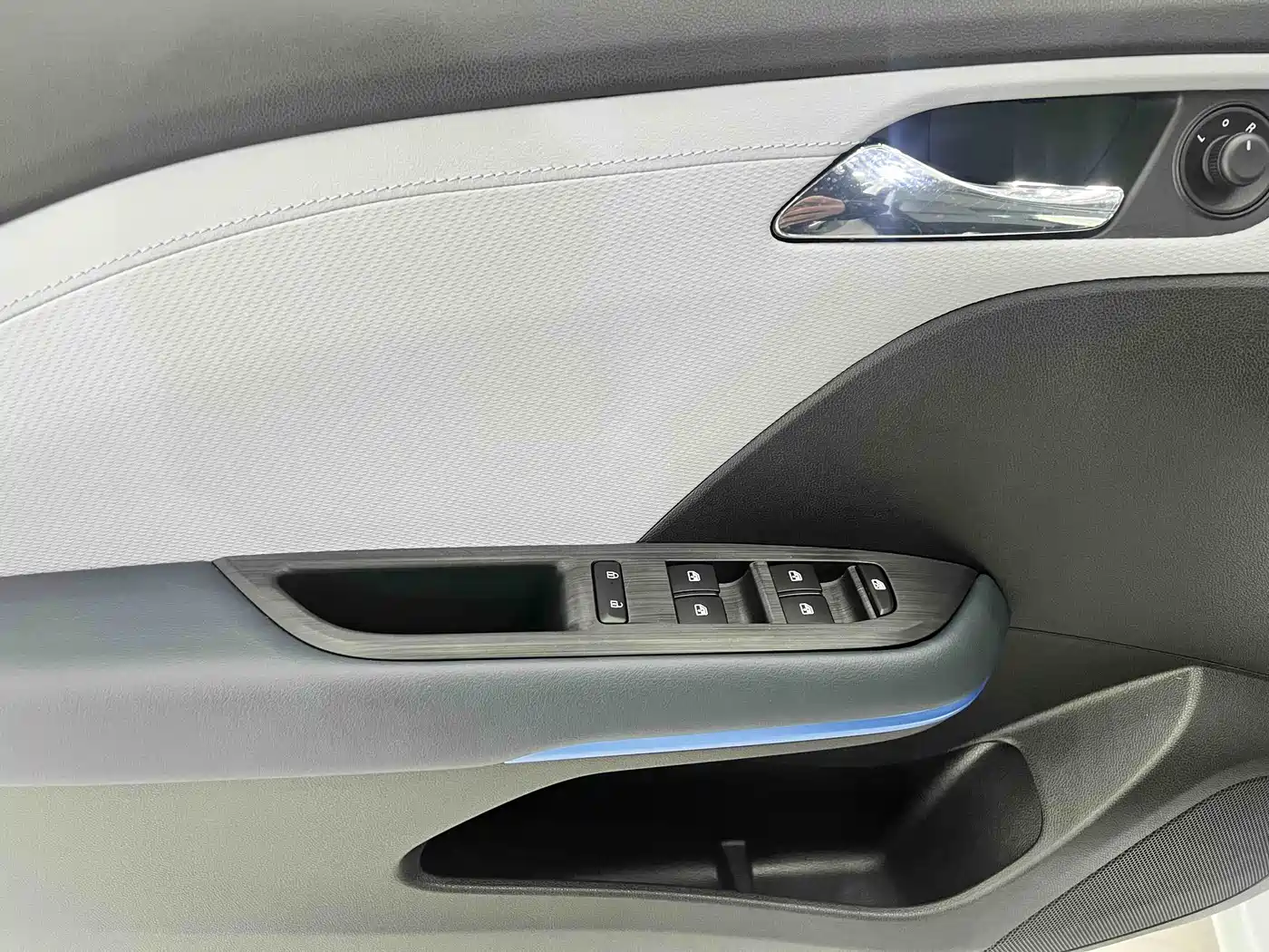 Chevrolet Monza 2023 1.5L Dual-Clutch Enjoyment Edition фото 8